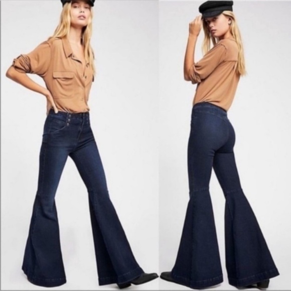 Free People High Rise Maddox Denim Flare jeans Bell Bottom